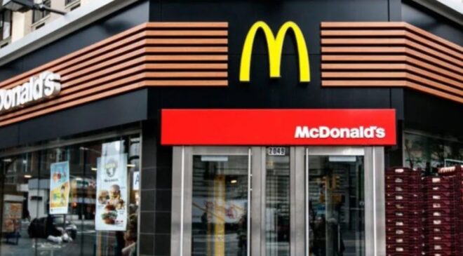 McDonald’s işten çıkarmalara hazırlanıyor!